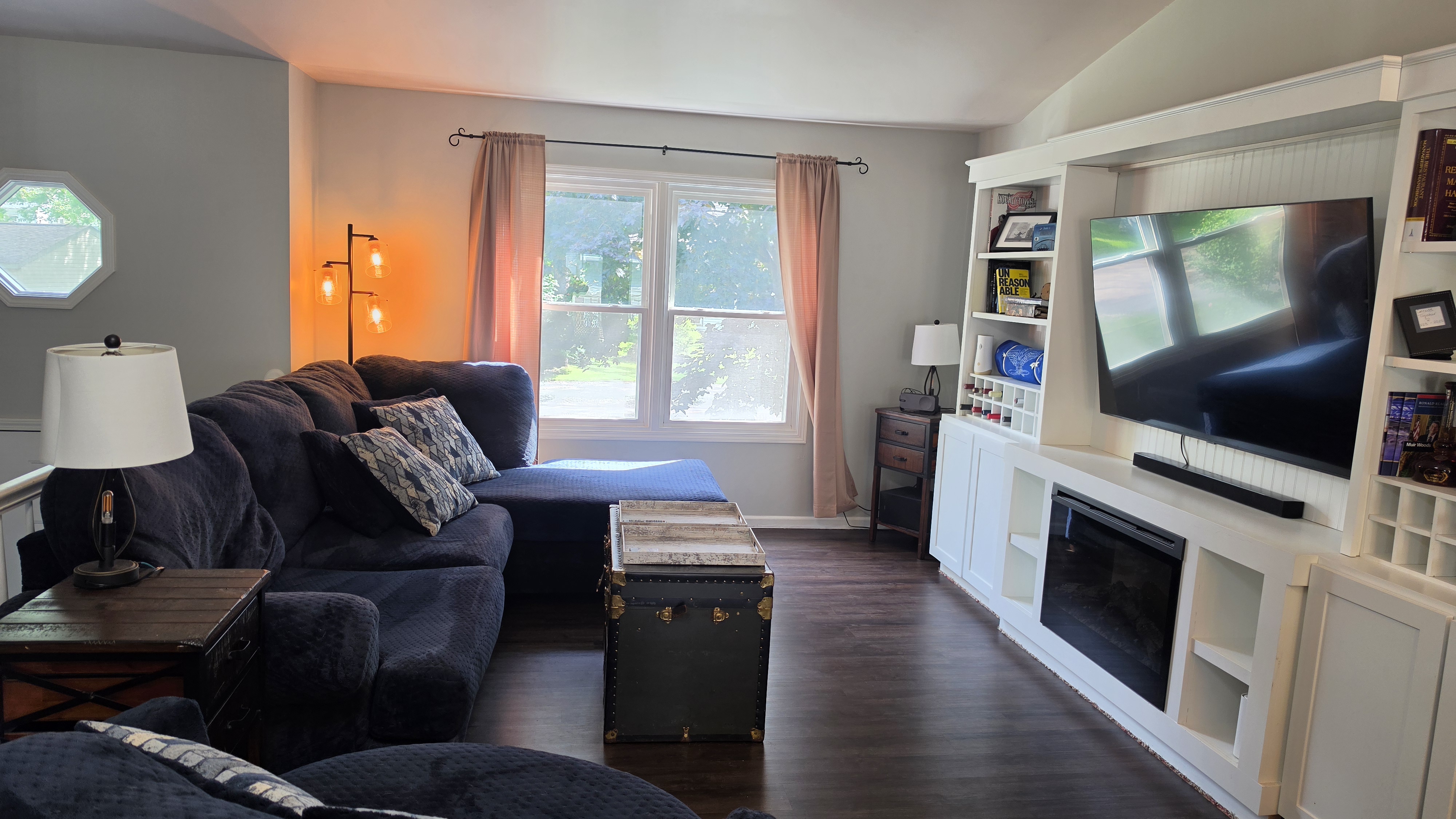 Living room at 1095 Seabury Drive